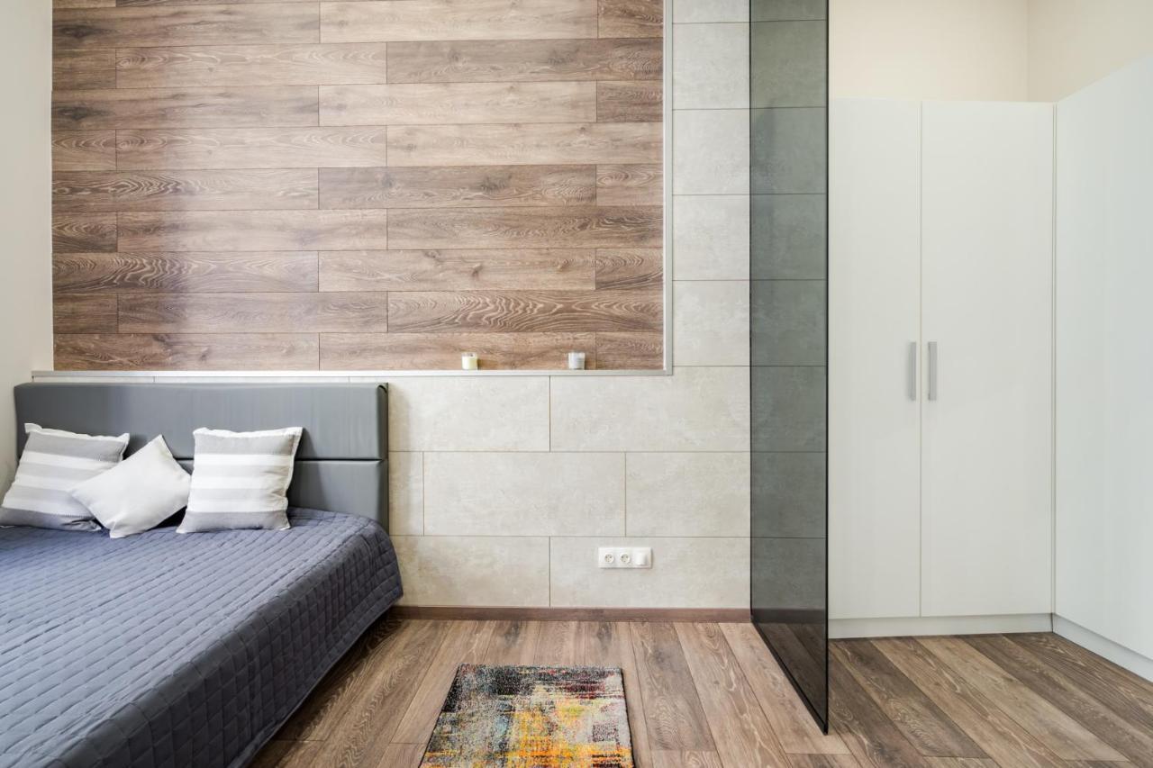 Central Comfort Suite For 6 By Oktogon بودابست المظهر الخارجي الصورة